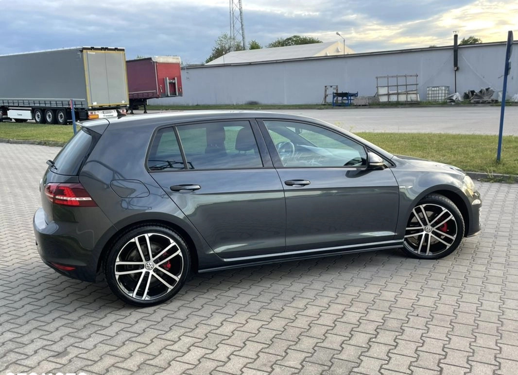 Volkswagen Golf cena 60800 przebieg: 195000, rok produkcji 2016 z Żary małe 596